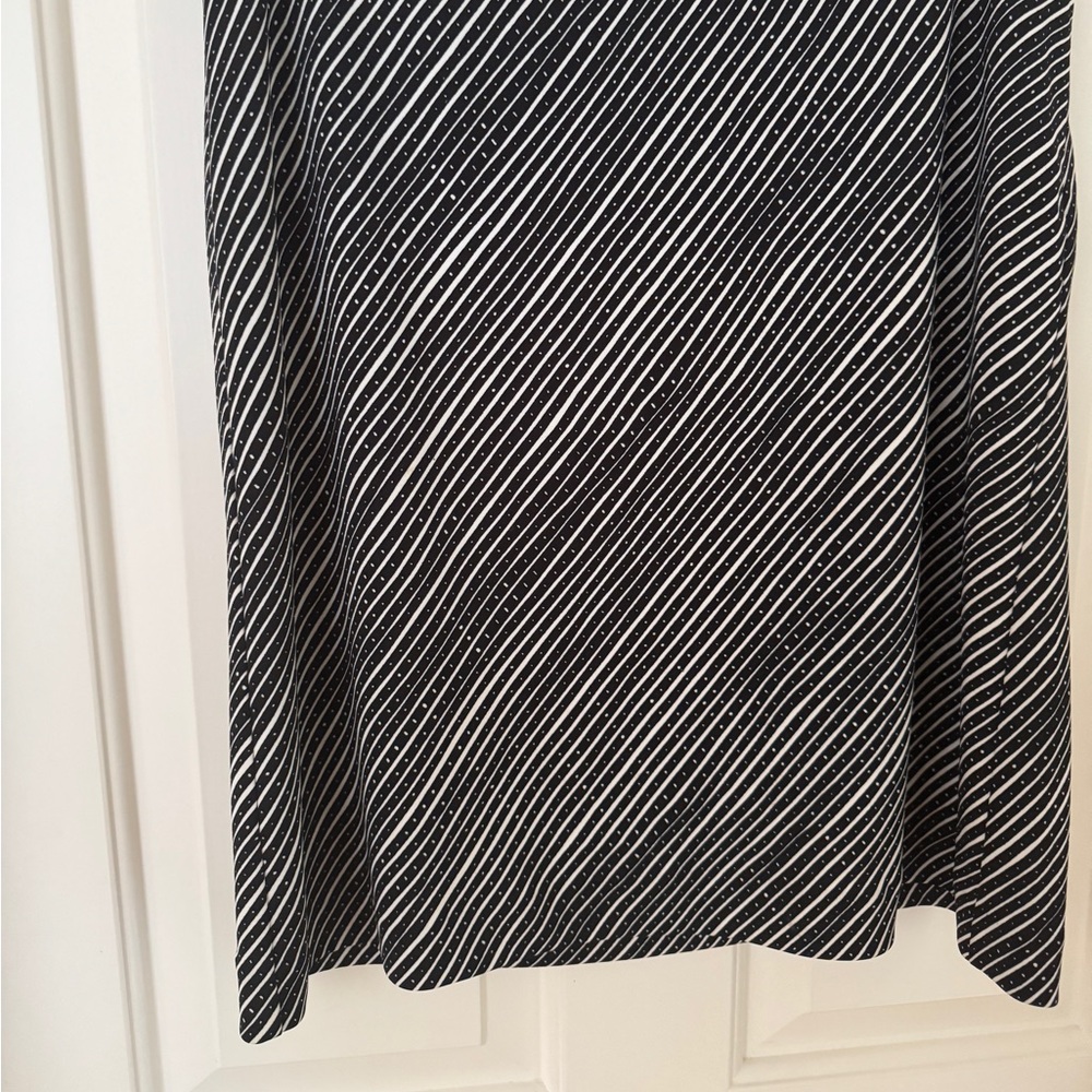 Tahari Black & White Autumn Midi Knee-Length Skirt - Picture 2 of 6